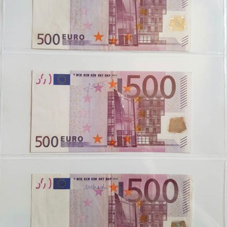 Euro €500 Bills